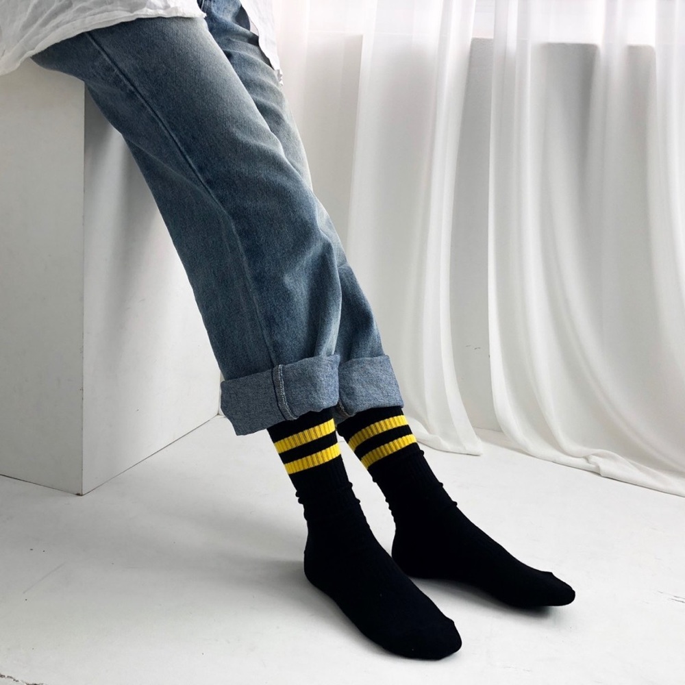 2-Stripe Crew Socks -Black with Yellow Stripes
